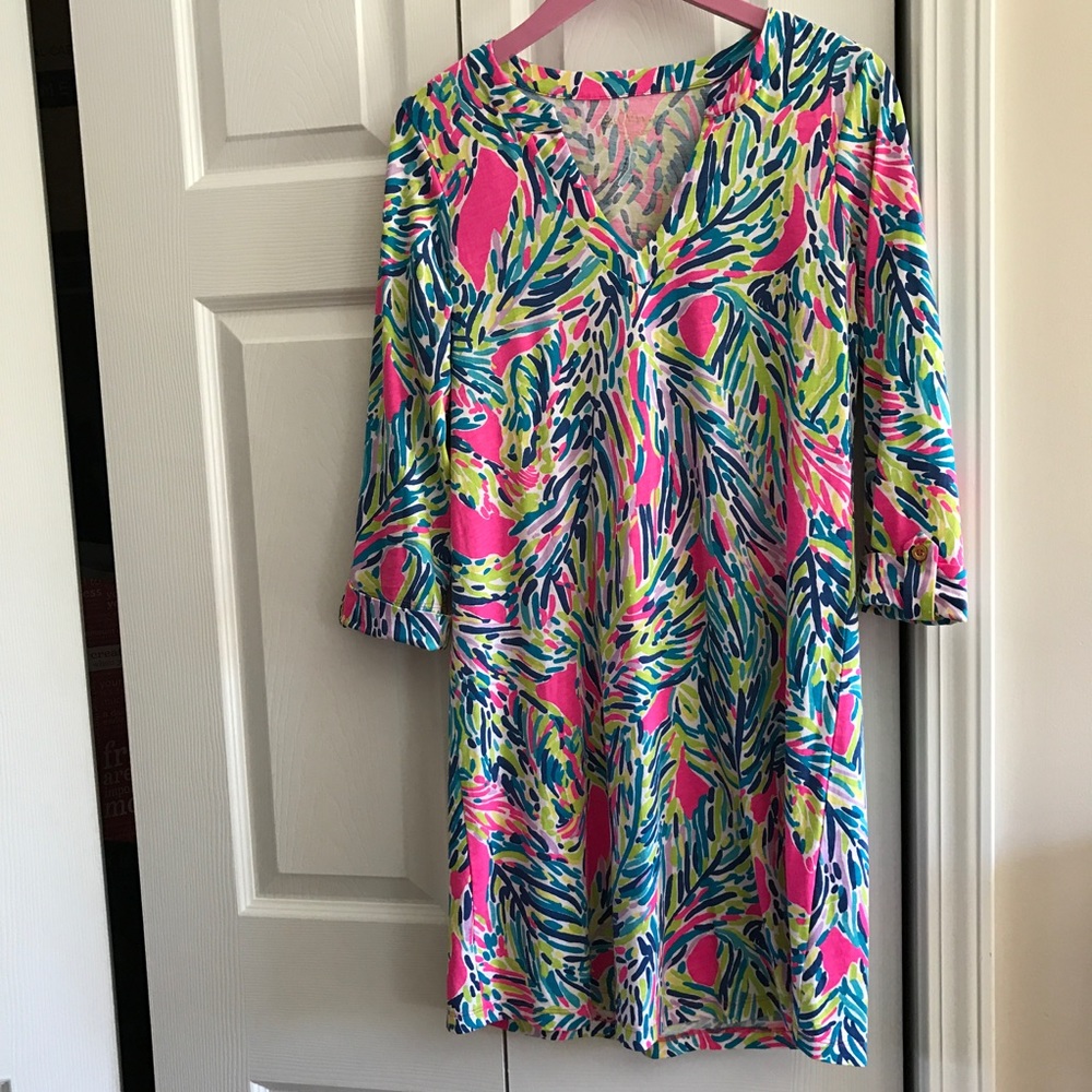Lilly Pulitzer Rossmore v-neck t-shirt dress, M